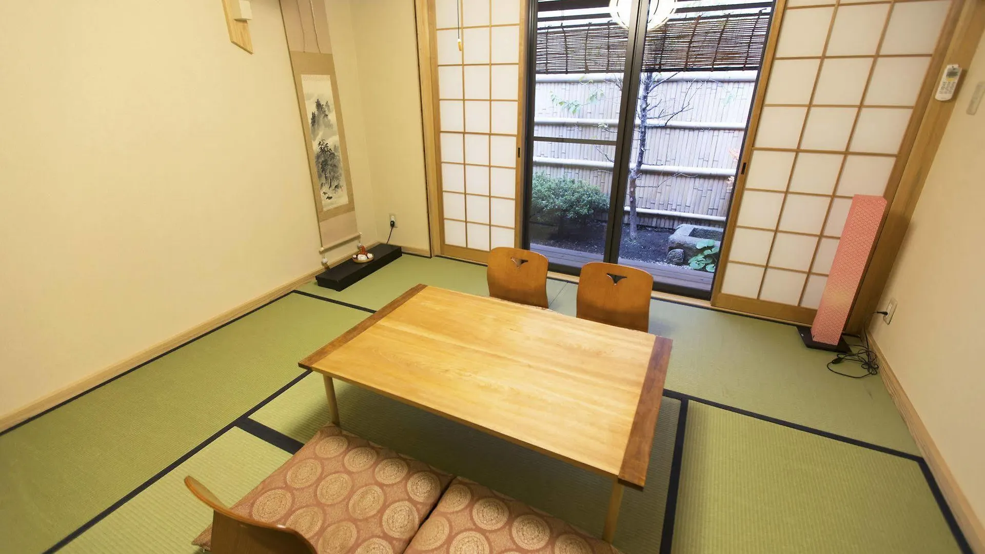 Hoen Kurenai An Kyoto 0*,